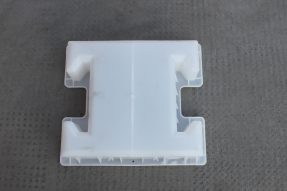 塑料連鎖磚模具的重量是決定它質(zhì)量好壞的主要因素嗎？